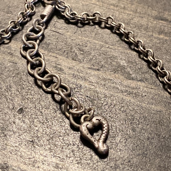 Brighton TUSCAN HEART open etched and scrolled necklace (19) - Picture 3 of 3